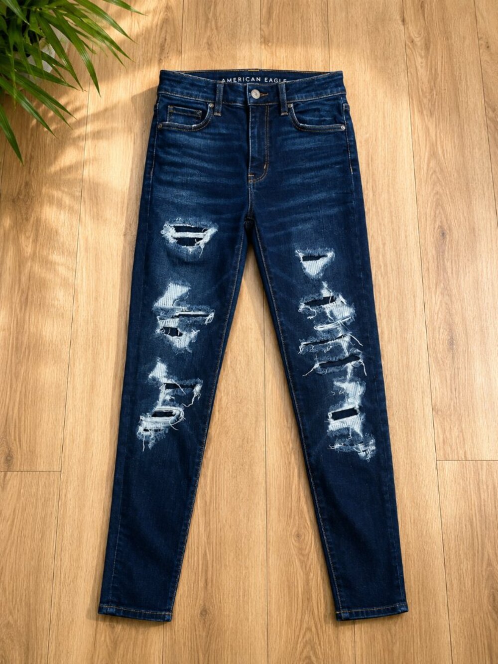 American Eagle Dark Wash Distressed Super High Rise Skinny Jeans